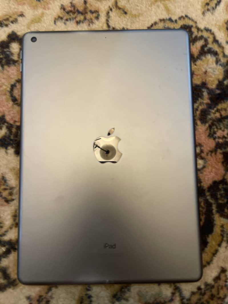 IPAD 8th generation 1
