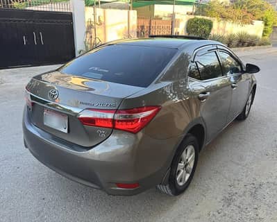 Toyota Corolla 2016 Altis grande 1.8 sunroof