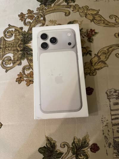 iphone 17 pro max 256gb silver non active