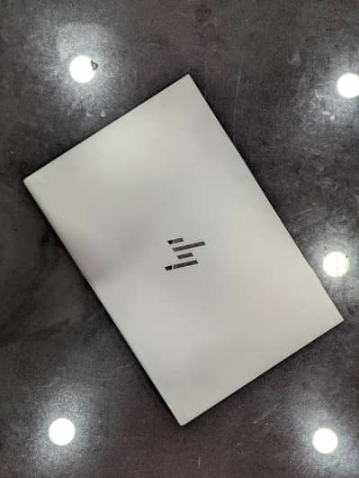 HP Zbook Studio 16" G10