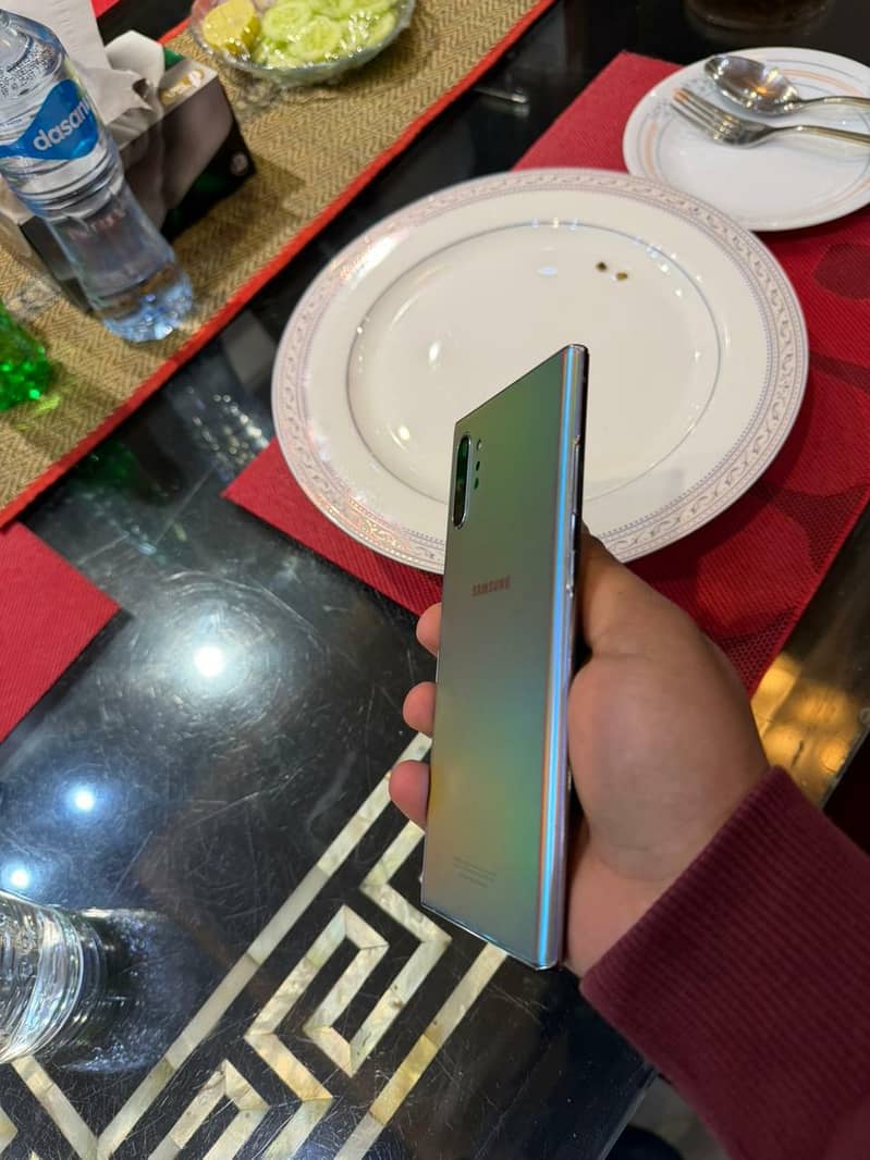 Samsung Note 10 plus 2