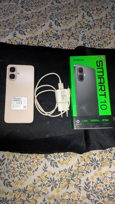 Infinix Smart 10 4+4/64GB Complete Box Charger