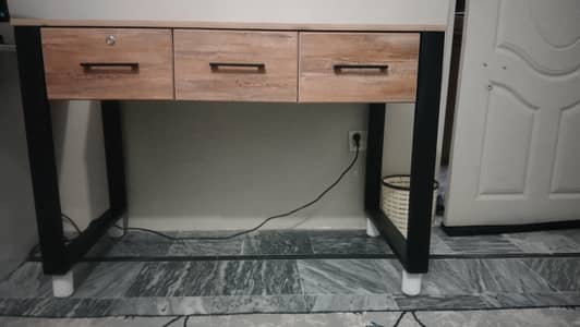 Multipurpose Table with Iron Stand and Adjustable Height