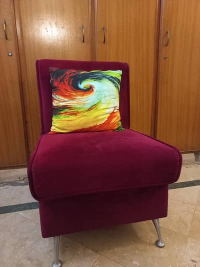 2 single seater available for sale