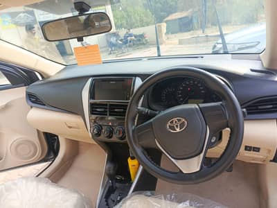 Toyota Yaris Sedan GLI CVT 1.3