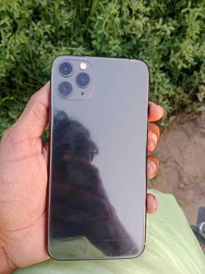 11 pro Max all ok Water pack