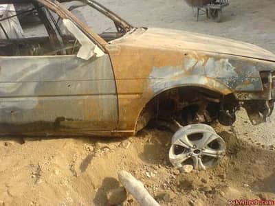 86 Corolla chahuay jis k pas ho halt jesi b ho rabta kry body ok ho bs