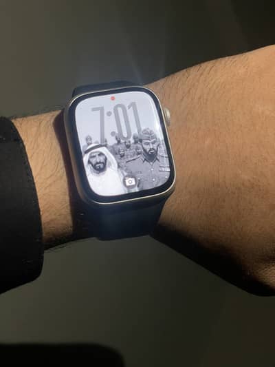 Apple watch series 8