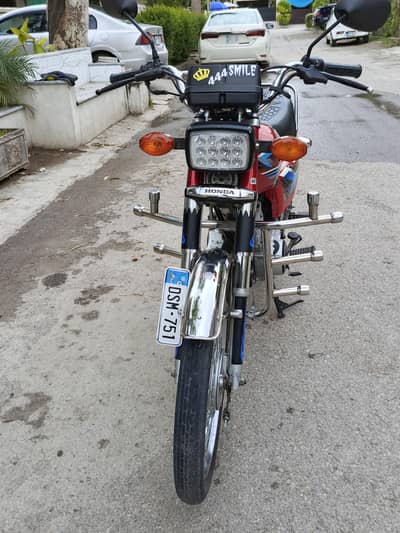 Honda 125/24/madl  Islamabad number
