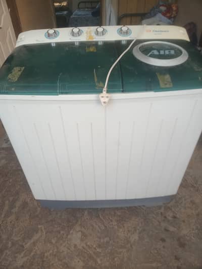 Dawlance washing machine with dryer