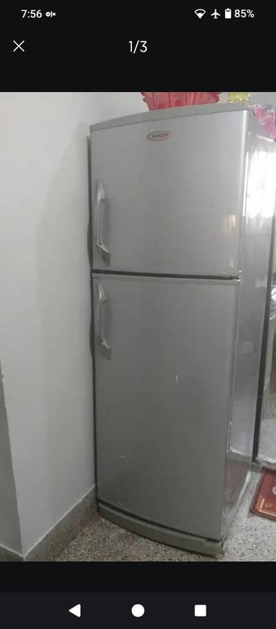 Refrigerator