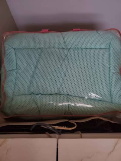 Baby bedding set of 8 pieces