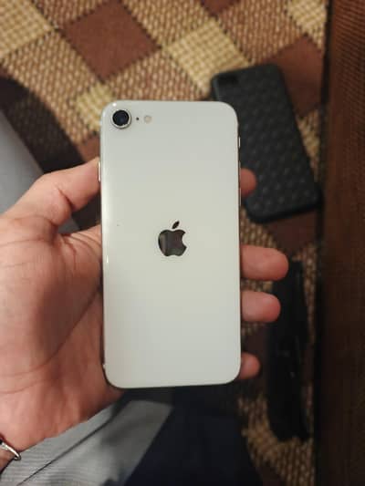 IPhone SE 2020 128GB pta approve