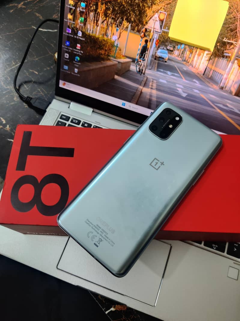OnePlus 8t 6