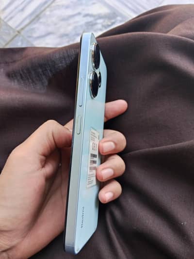 Redmi 13 8/128 Total Geniun