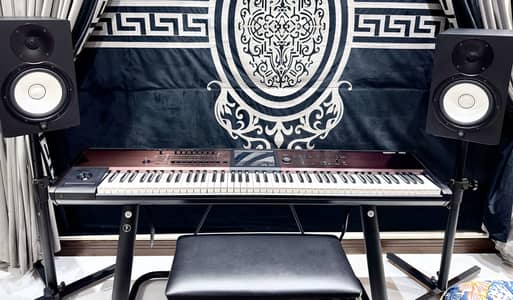 Korg Kronos 2 88LS + Yamaha HS8 Studio Monitors | 3 months used