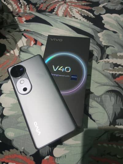 Vivo V40 12gb 256gb Dual SIM Official PTA Approved