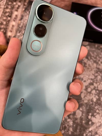 Vivo v50 lite