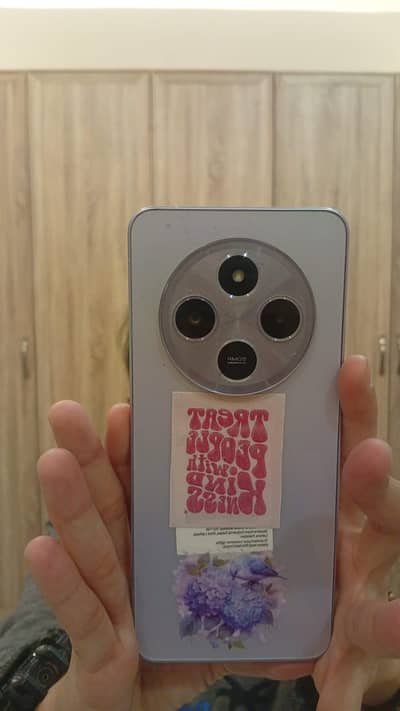 Mobile phone For urgent sale