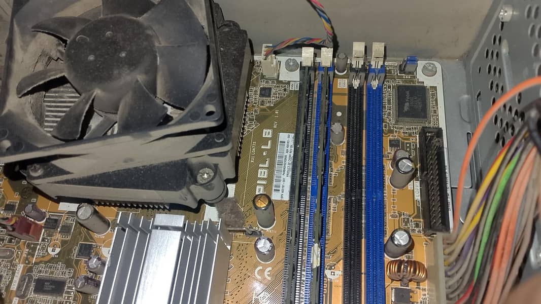 Low gaming computer 9