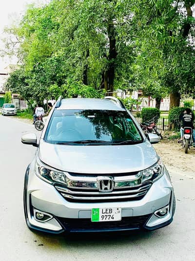 Honda BR-V (Z) Package Top OF The Line 2018 LHR Num