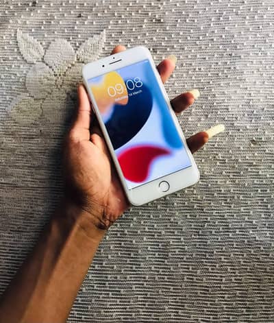 iphone 7 plus 128 GB all ok delivery available