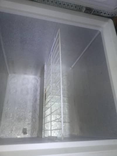 freezer new condition phone 03268523985