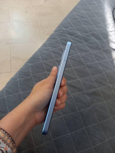 OPPO Reno 11f 5g with box and charger