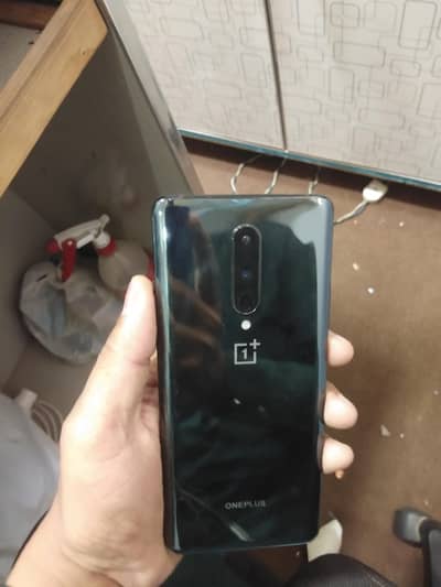 One Plus 8 (8+128 lush condition