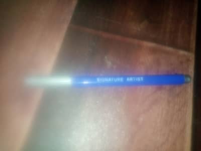 Signature Artist Marker