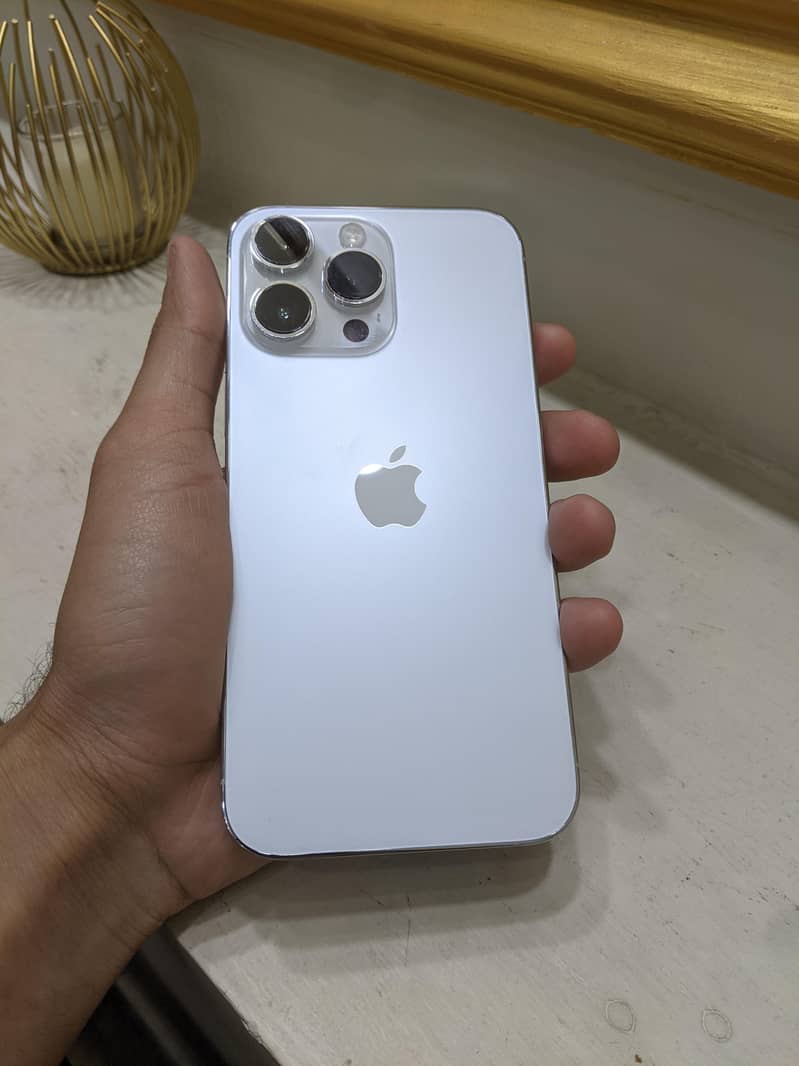 Iphone 14 pro max. . . 0