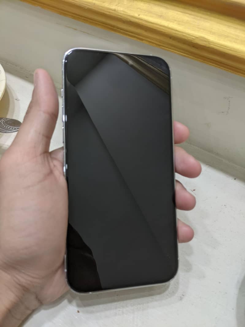 Iphone 14 pro max. . . 1