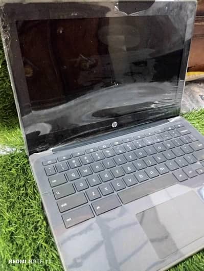 Hp 11 G8 EE Chromebook read ad