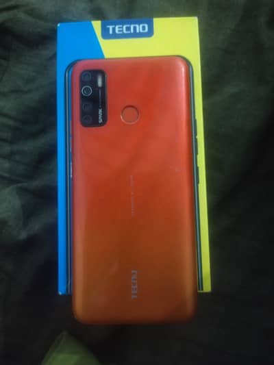 Tecno Spark 5 Pro 4/64 memory