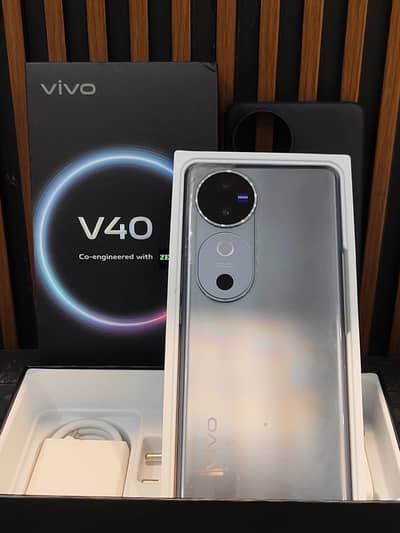VIVO V40 Edge 12/256