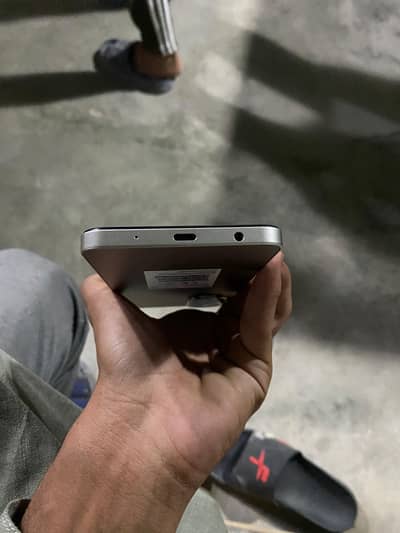 redmi A5 new lya hai daba pack all okay