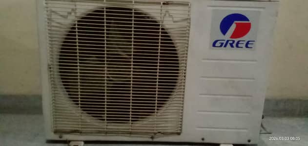 Gree ac for sale 1 ton