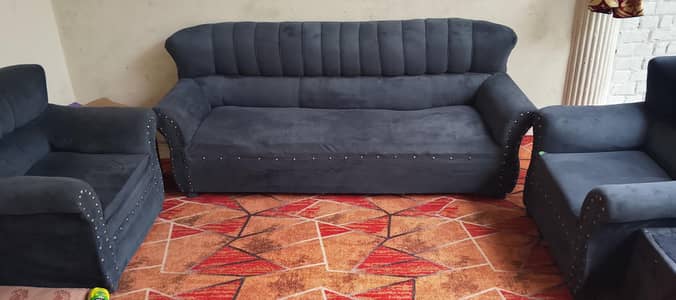 Brand New 5 Seater Sufa Set with it's Table and 10 years Warranty Foam