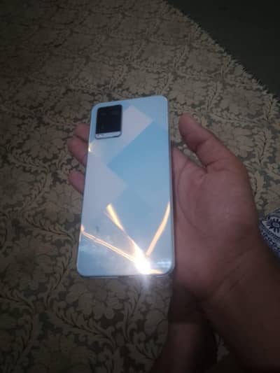 vivo y21