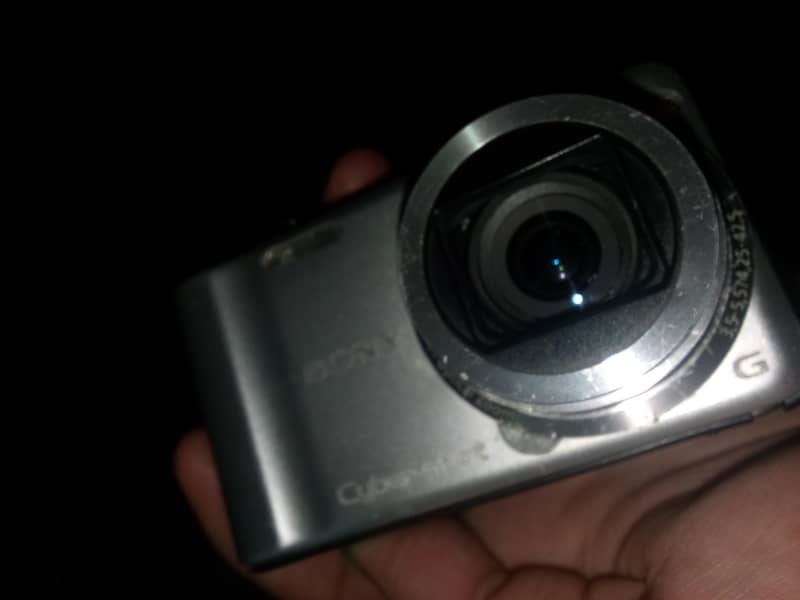 Sony digital camera 12