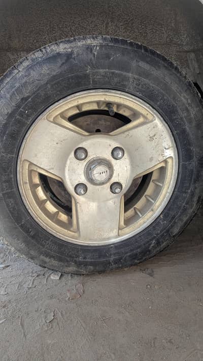 Suzuki bolan 2015 (03000199006) call this number only for purchase