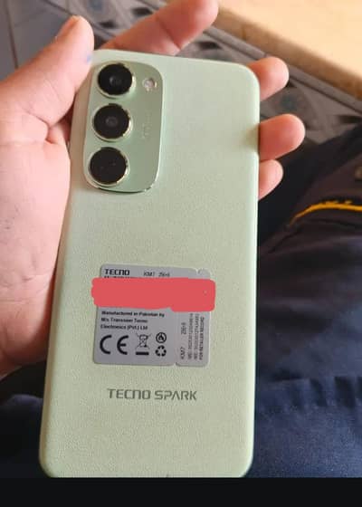Techno Spark 40 pro plus 8+8/256