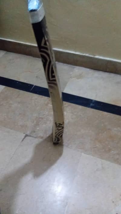coconut Cricket Bat