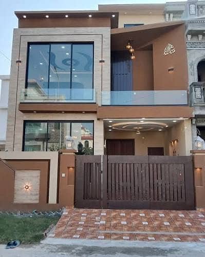 5 marla full house semi furnished (good condition)