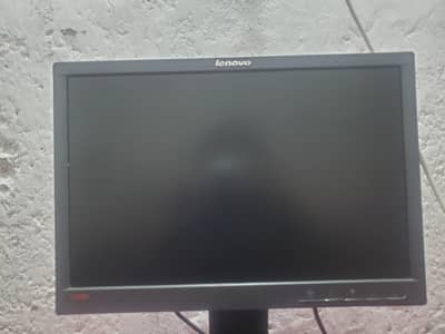 core i5 4th generation and lcd and keyboard and all  complete  setup