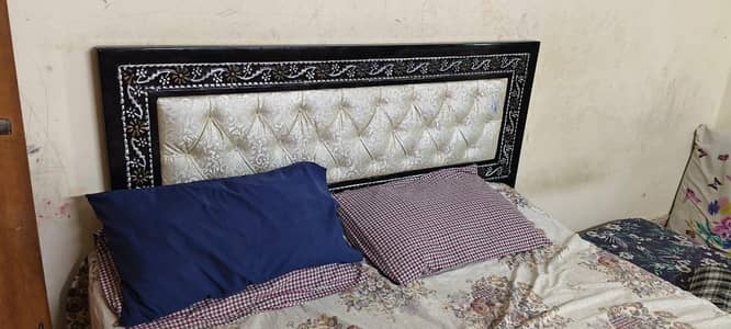 Double bed in good condion