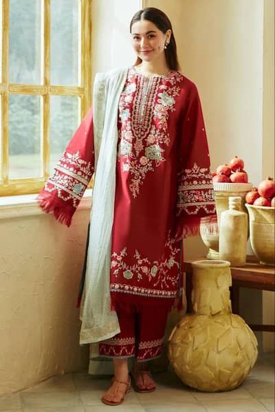 luxury Embroidered 3_piece suit for women