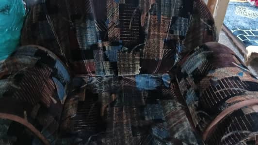 Stylish Sofa Set – Clean & Comfortable Sofa Set for Sale – Urgent