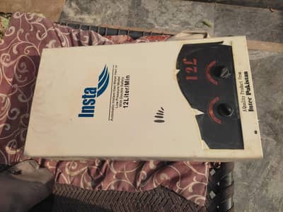 12 litter original instagas geyser in pure copper pipes 100 % ok