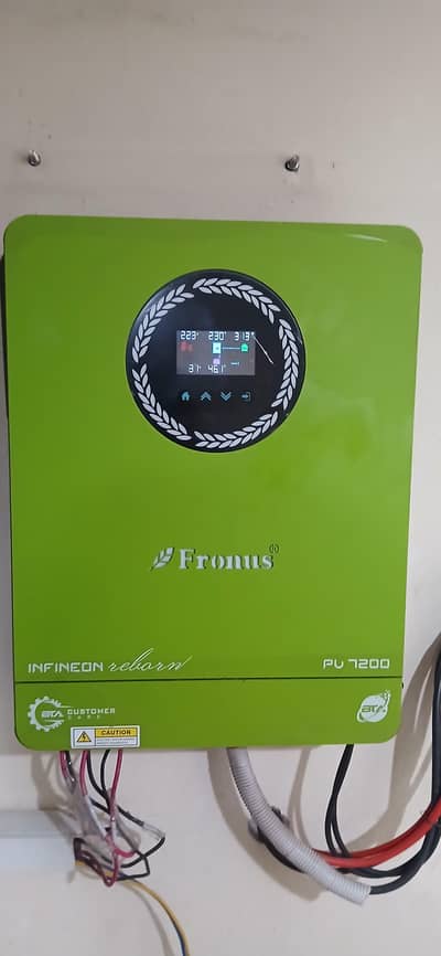 Fronus pv7200 6 kva hybrid inverter